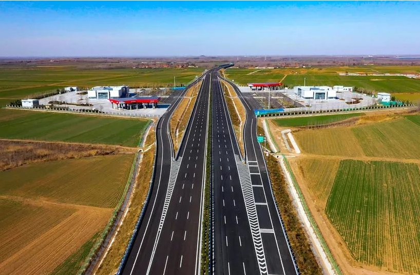 熱<a href=http://m.jzy-ty.com/ target=_blank class=infotextkey>鍍鋅管</a>在高速公路領域應用及新技術